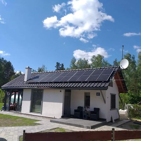 Mazury domek całoroczny Pelnik jezioro las Zewnętrze zdjęcie